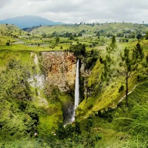 Air Terjun Sipiso Piso Kabupaten Karo Sumatera Utara Air Terjun Sipiso Piso Kabupaten Karo Sumatera Utara