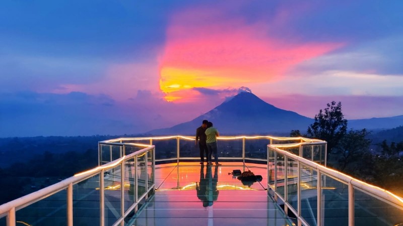 Wisata Bukit Gundaling