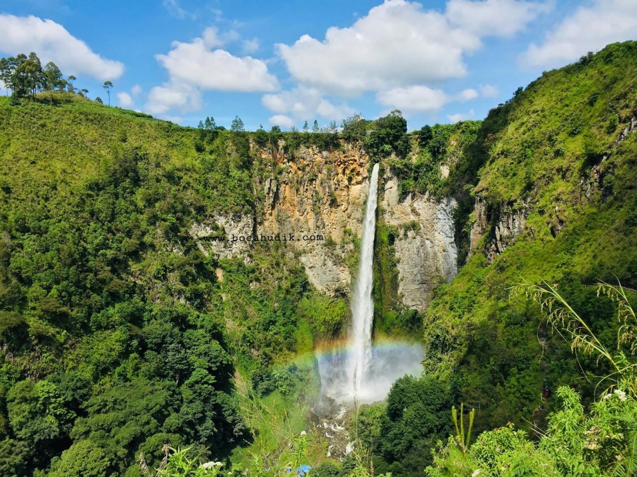 Air Terjun Sipiso-Piso: Daya Tarik, Lokasi, dan Info Lainnya