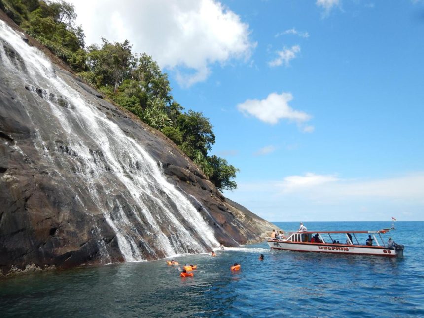 Pantai Pandan Sibolga Surga Tersembunyi Di Sumatera